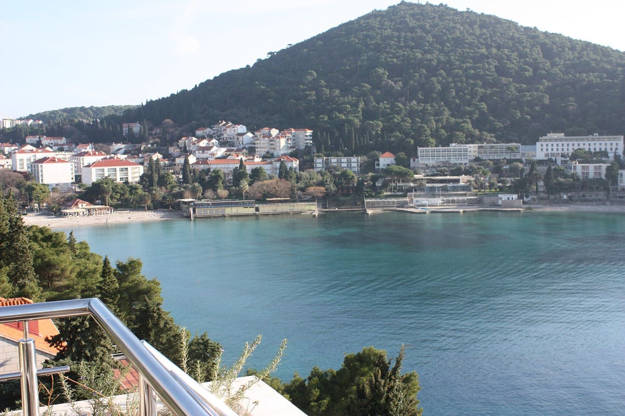 The beach and hotels around Uvala Lapad bay in Dubrovnik